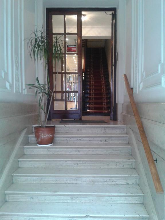 Mari Plaza Hotel Buenos Aires Exterior foto