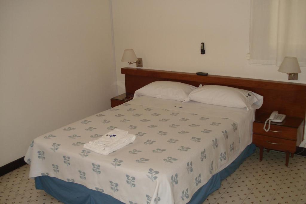 Mari Plaza Hotel Buenos Aires Exterior foto